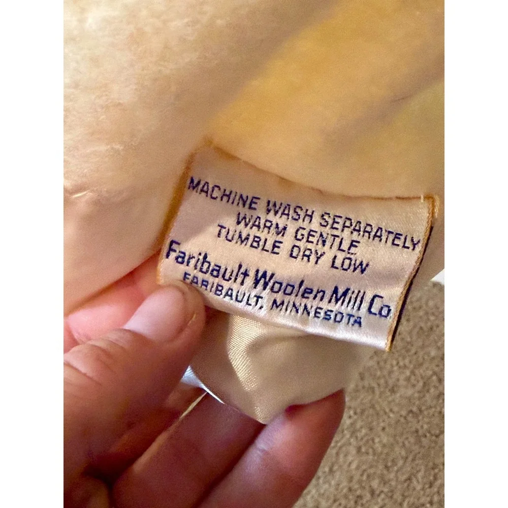 VTG Faribo Faribault Woolen Mill Co 100% Pure Wool Blanket‎ Satin Trim Cream